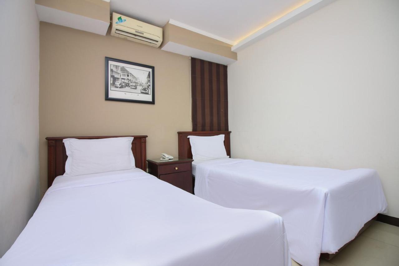 Sky Hotel Buah Batu 1 בנדונג מראה חיצוני תמונה