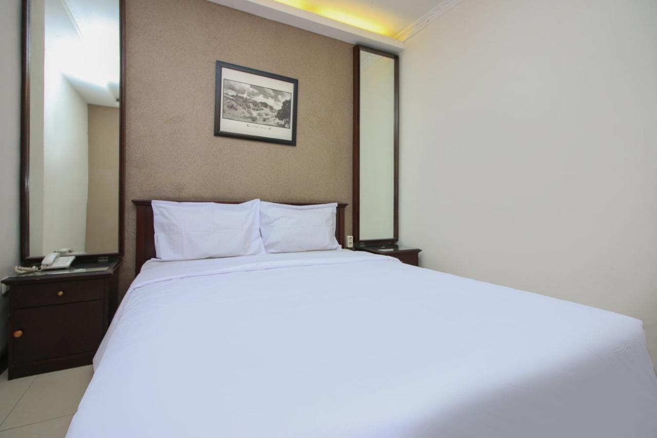 Sky Hotel Buah Batu 1 בנדונג מראה חיצוני תמונה